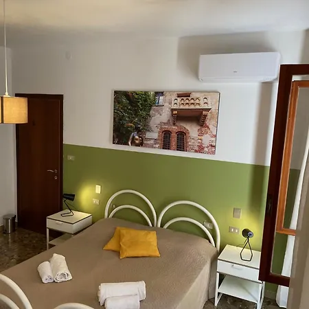 Hotel All'Arena Verona Esterno foto